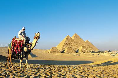 Pyramids of Giza, Sphinx and Egyptian Museum day tour